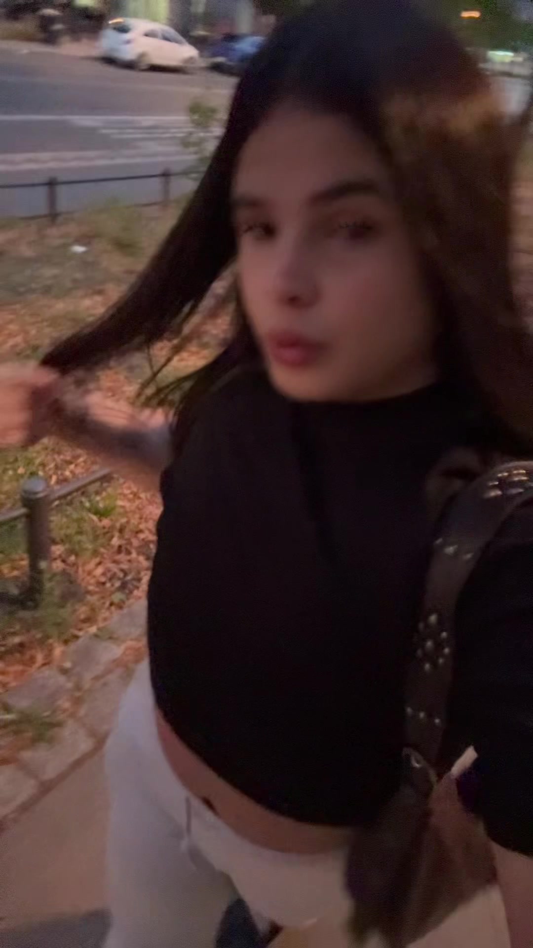 @miafernandez