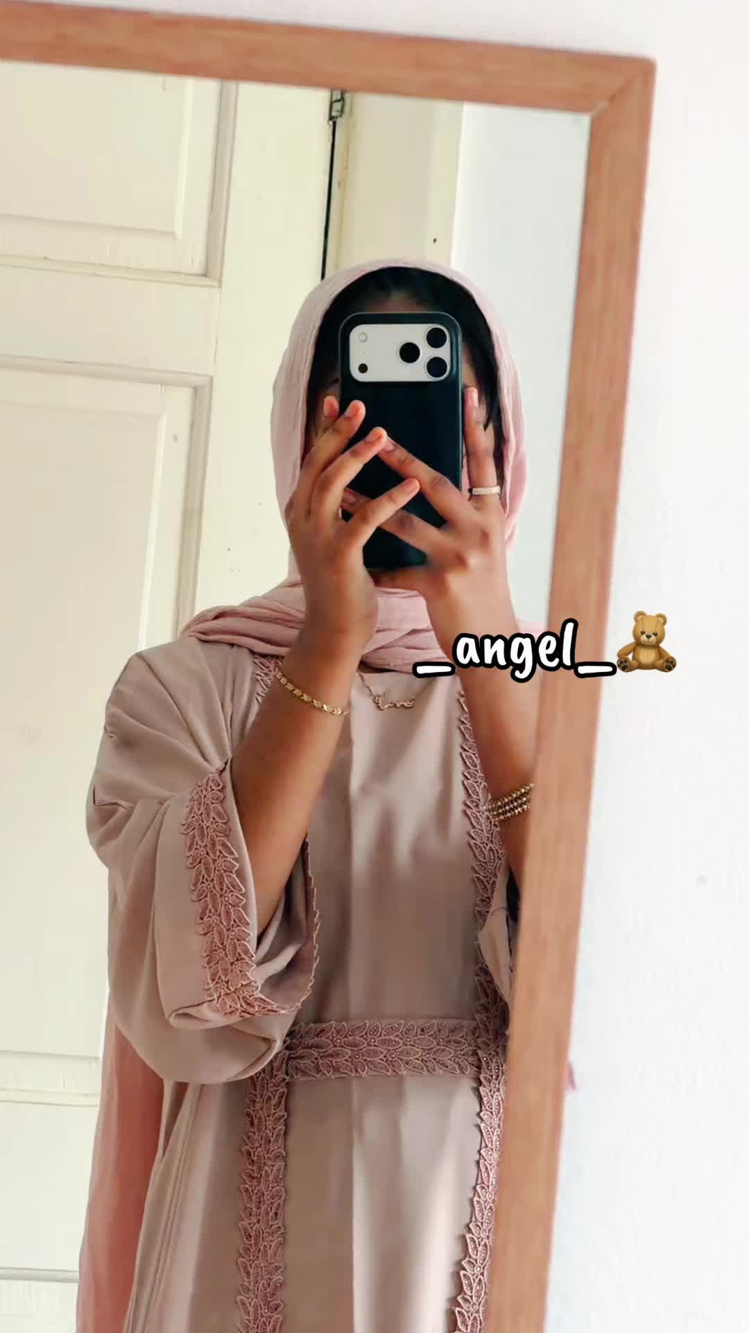 @_Angel_🧸
