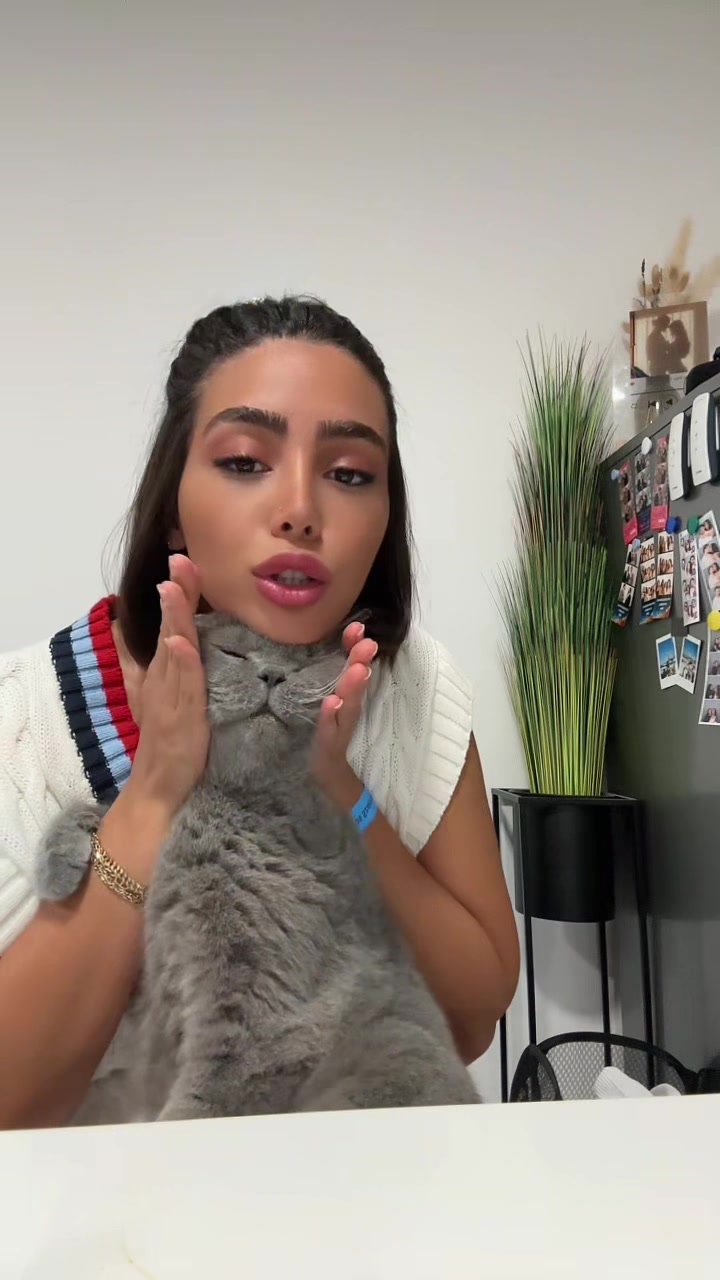 @Tina