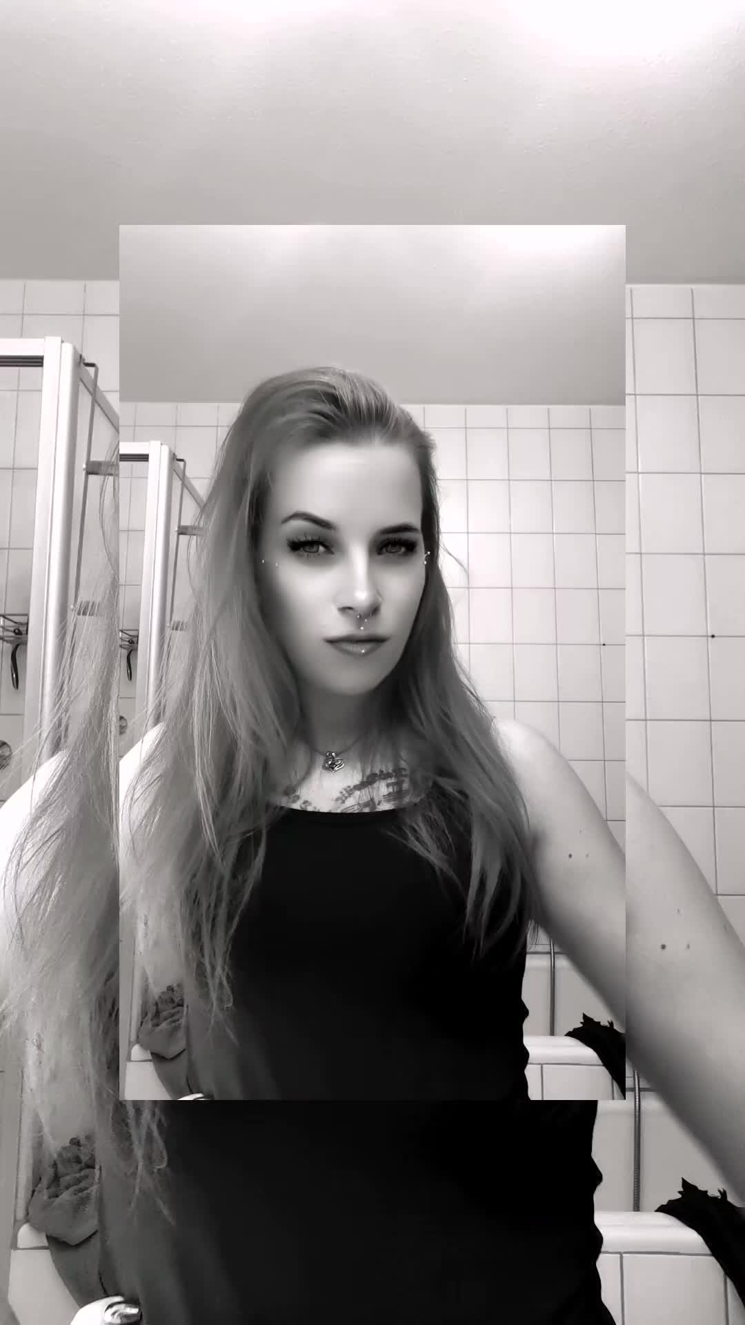 @😈🖤 Teufelchen🖤😈