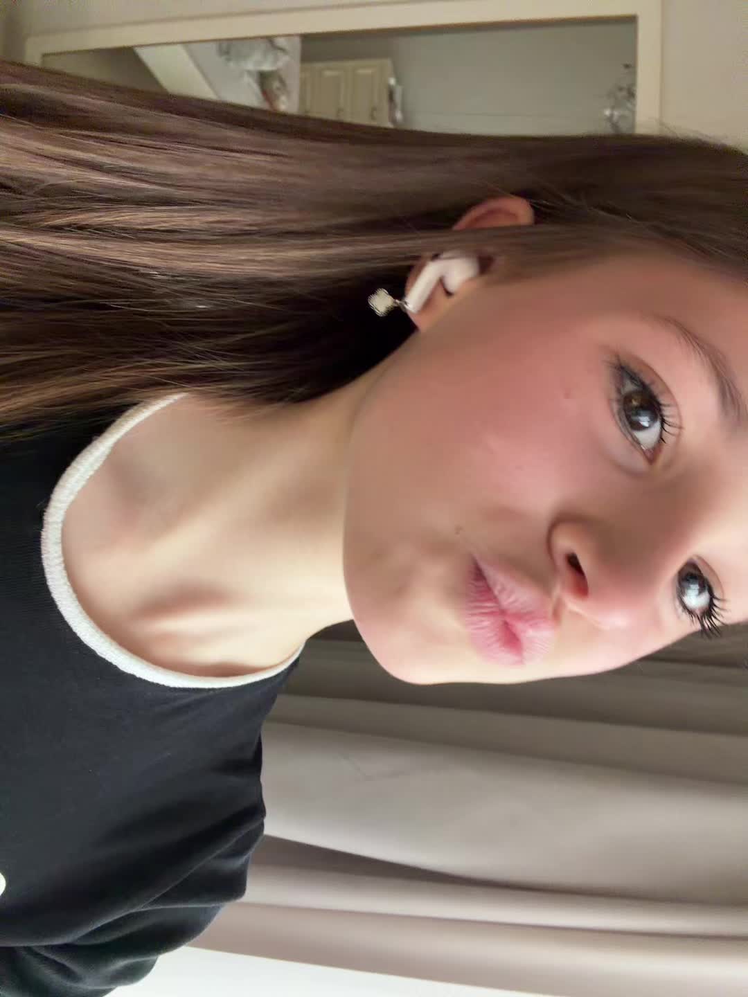 @simonovaa