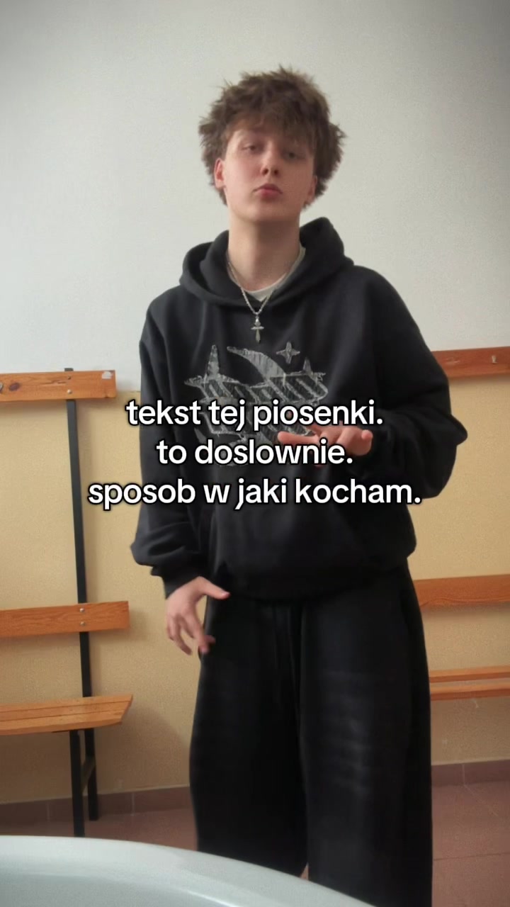 @redrosetroy