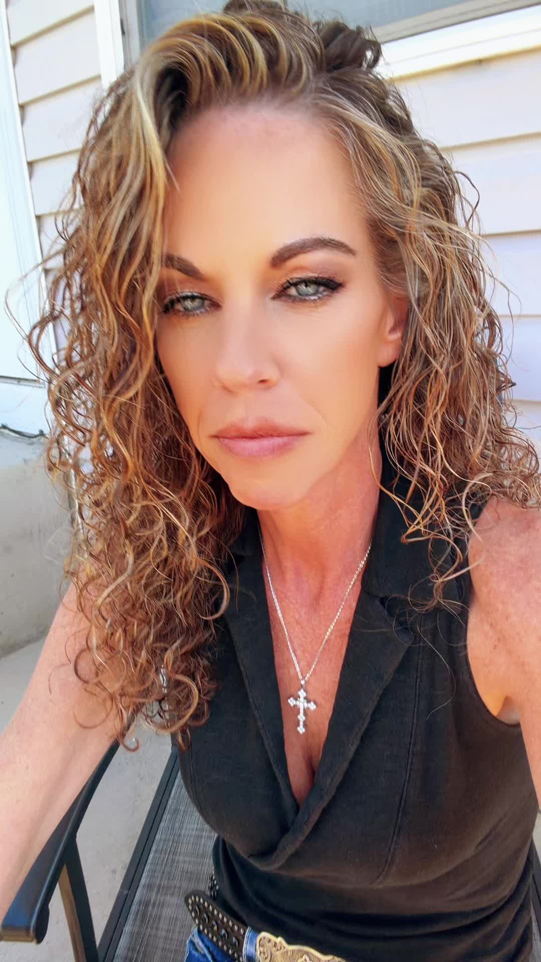 @Shannon76🇺🇸