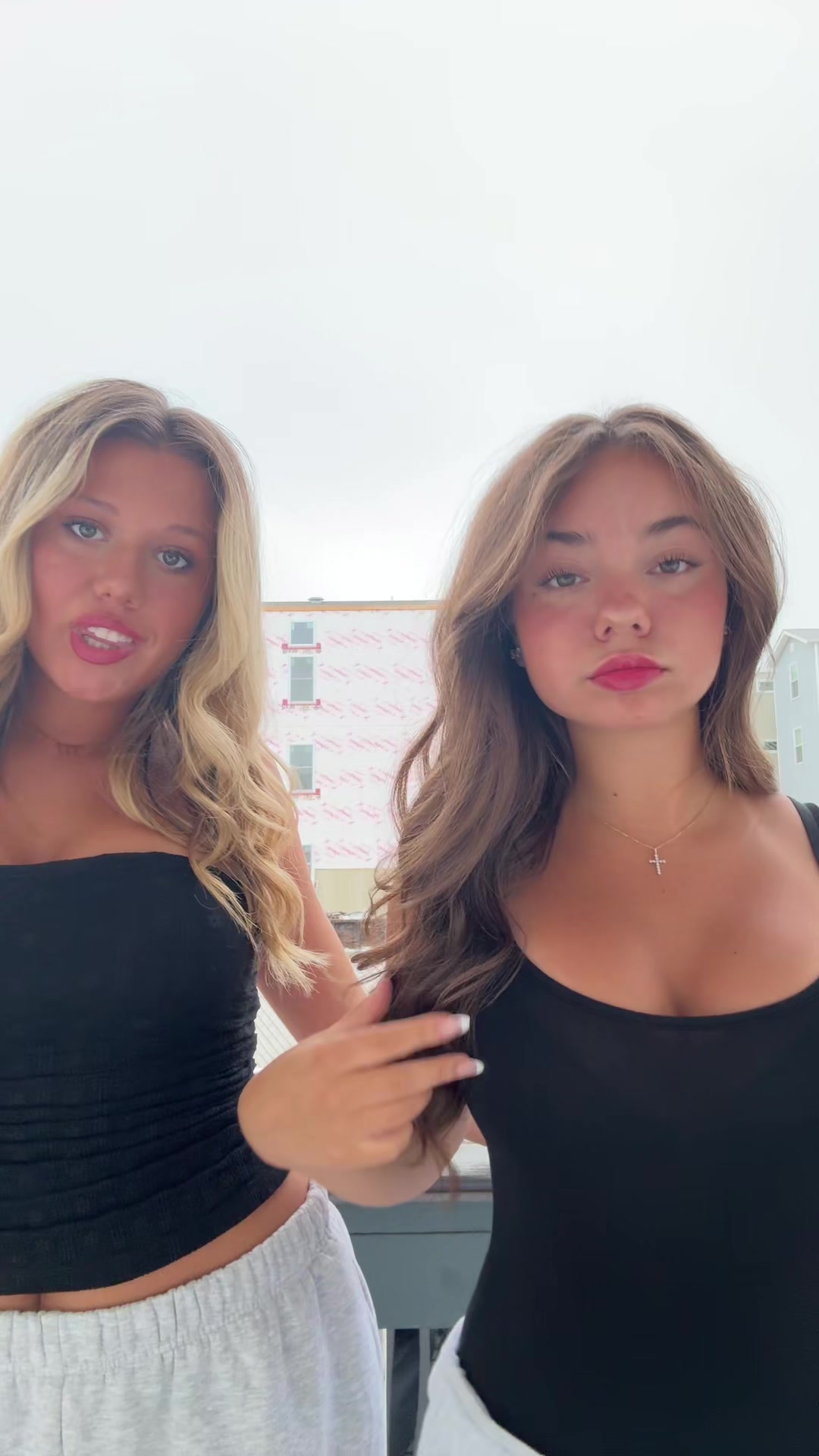 @avacheckeye