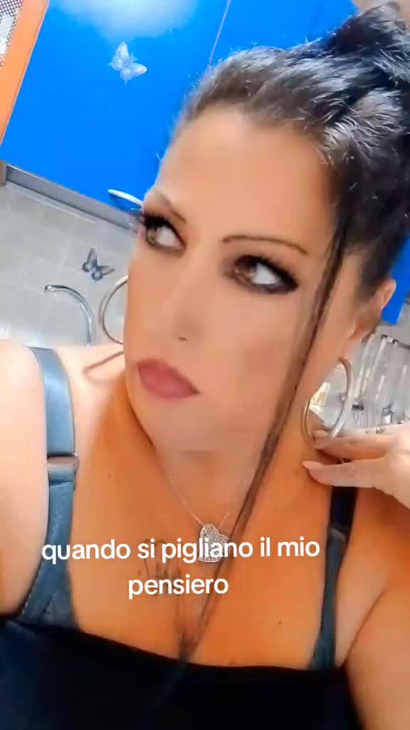 @angela🩷🖤