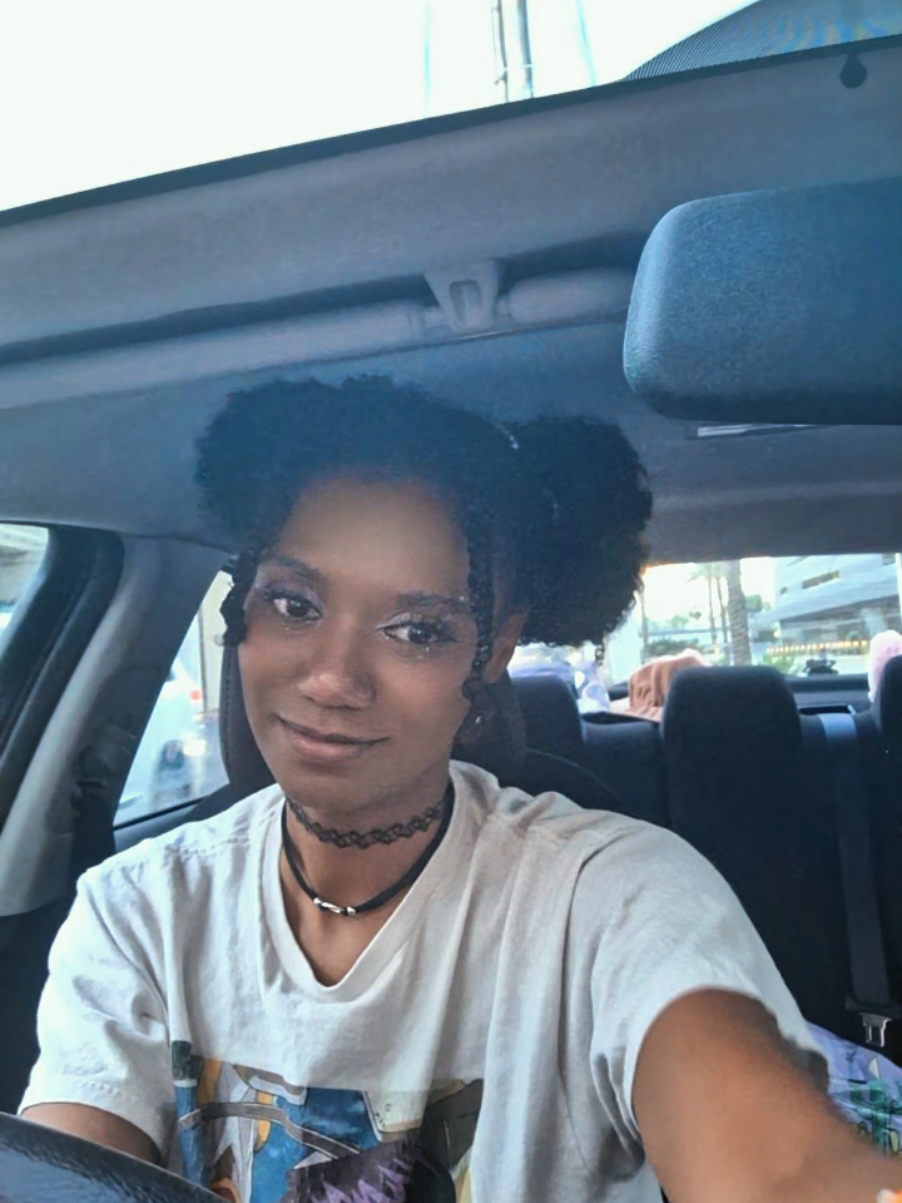 @E4Erica