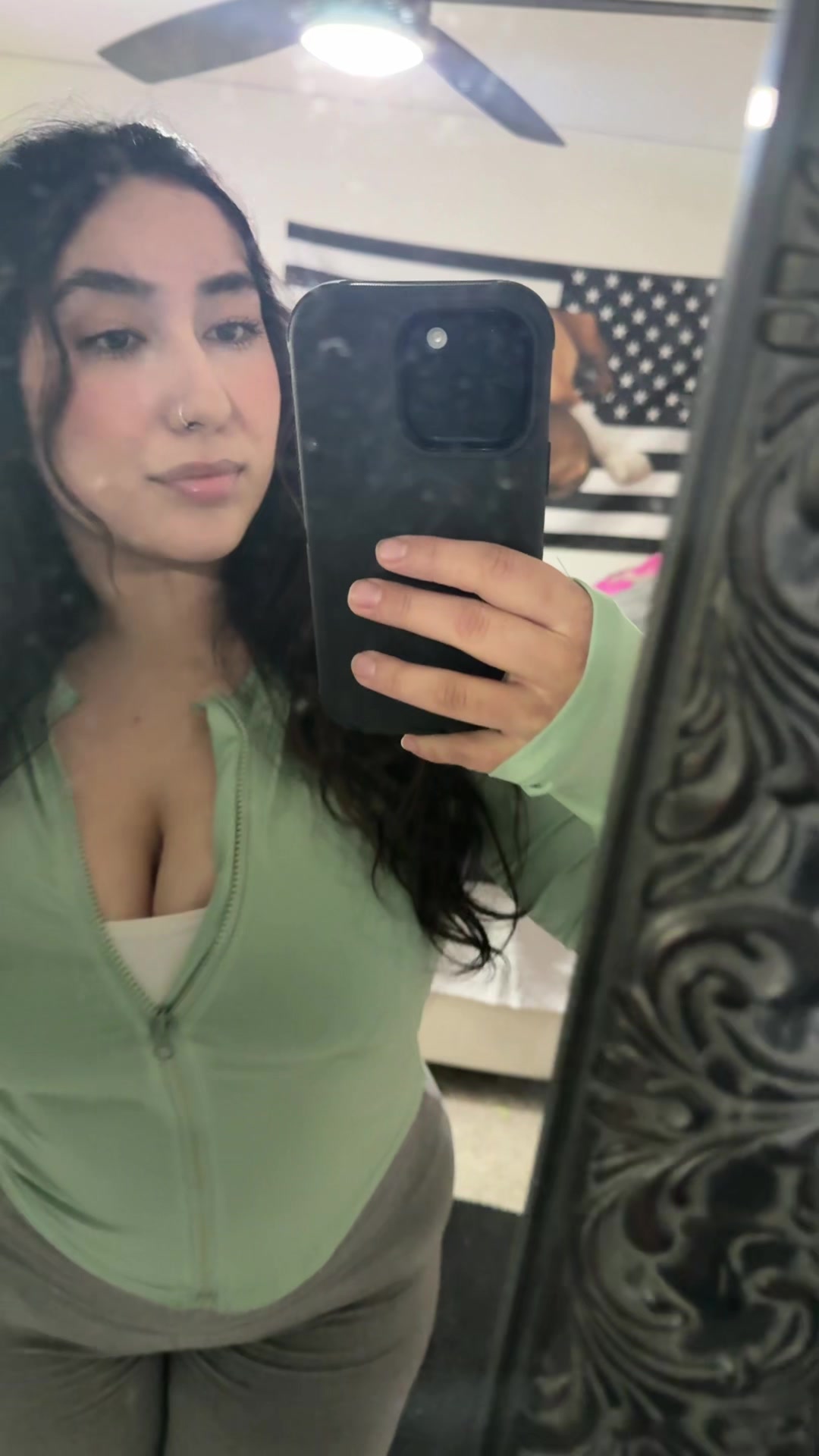 @kellyycota