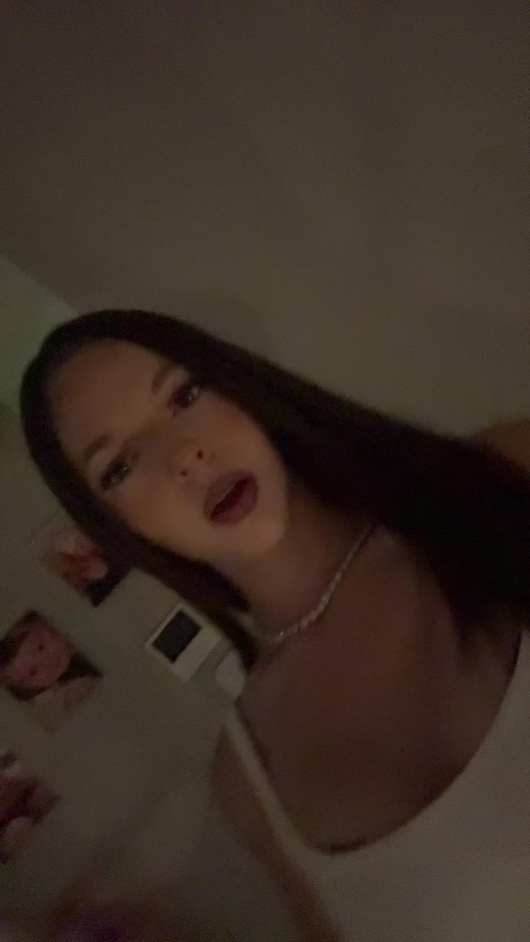 @lavale_