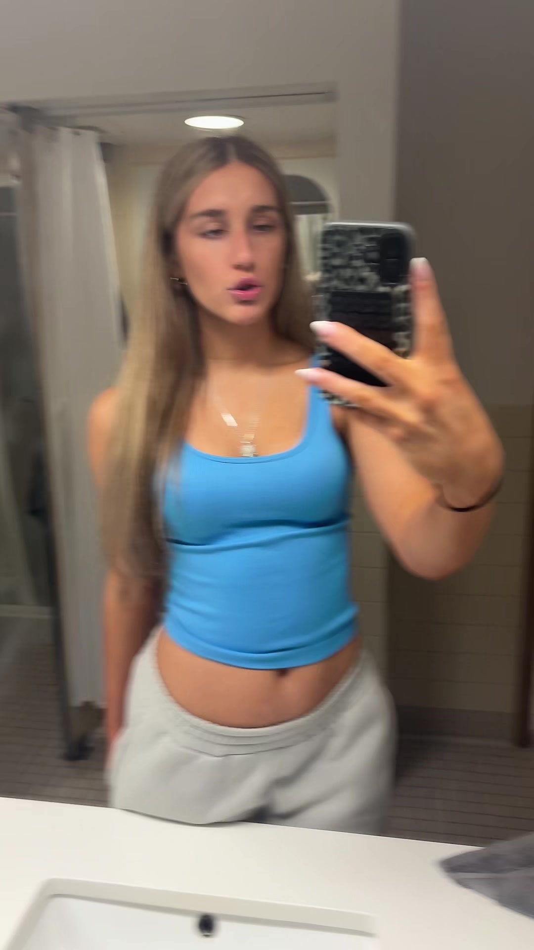 @j o n a