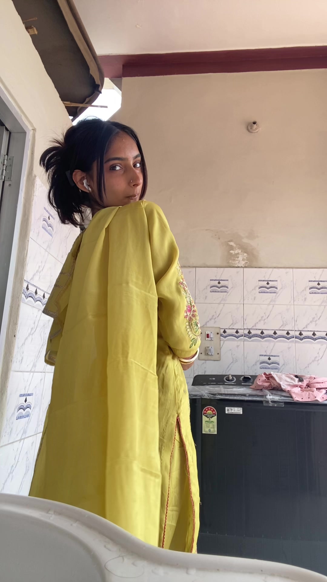 @Yadleen Kaur