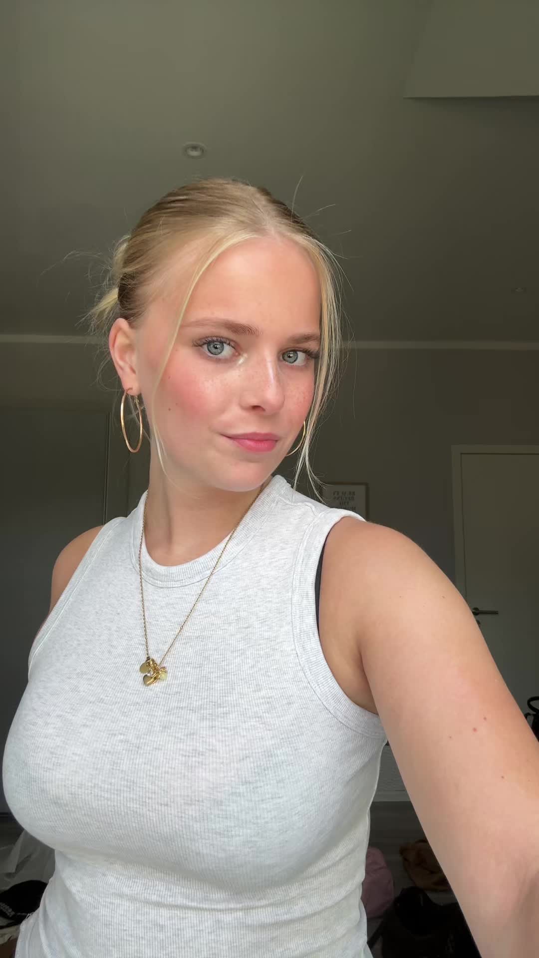 @sarah