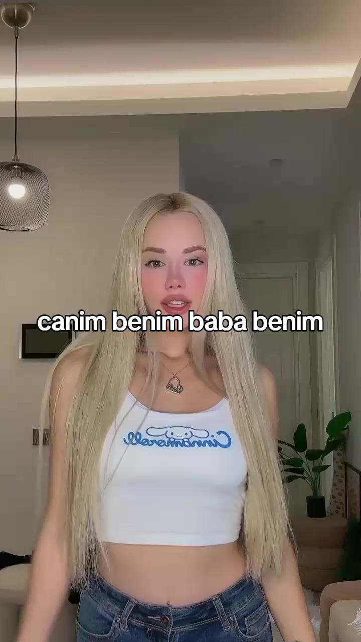@sıla Dündar fann
