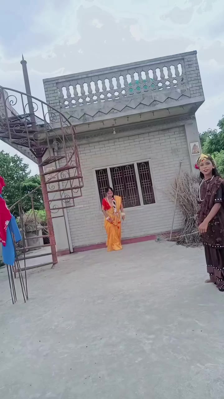 @AartiSah37🖤🩶
