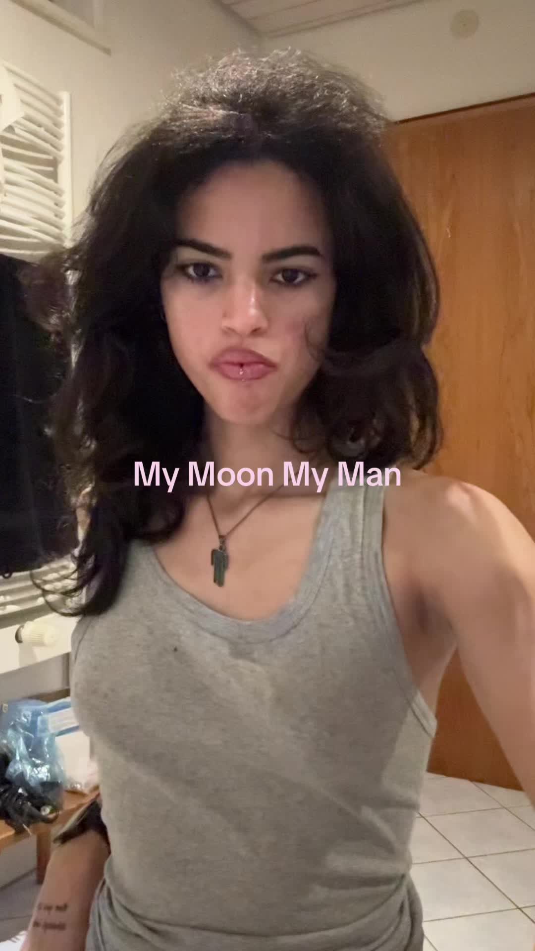 @Thaís