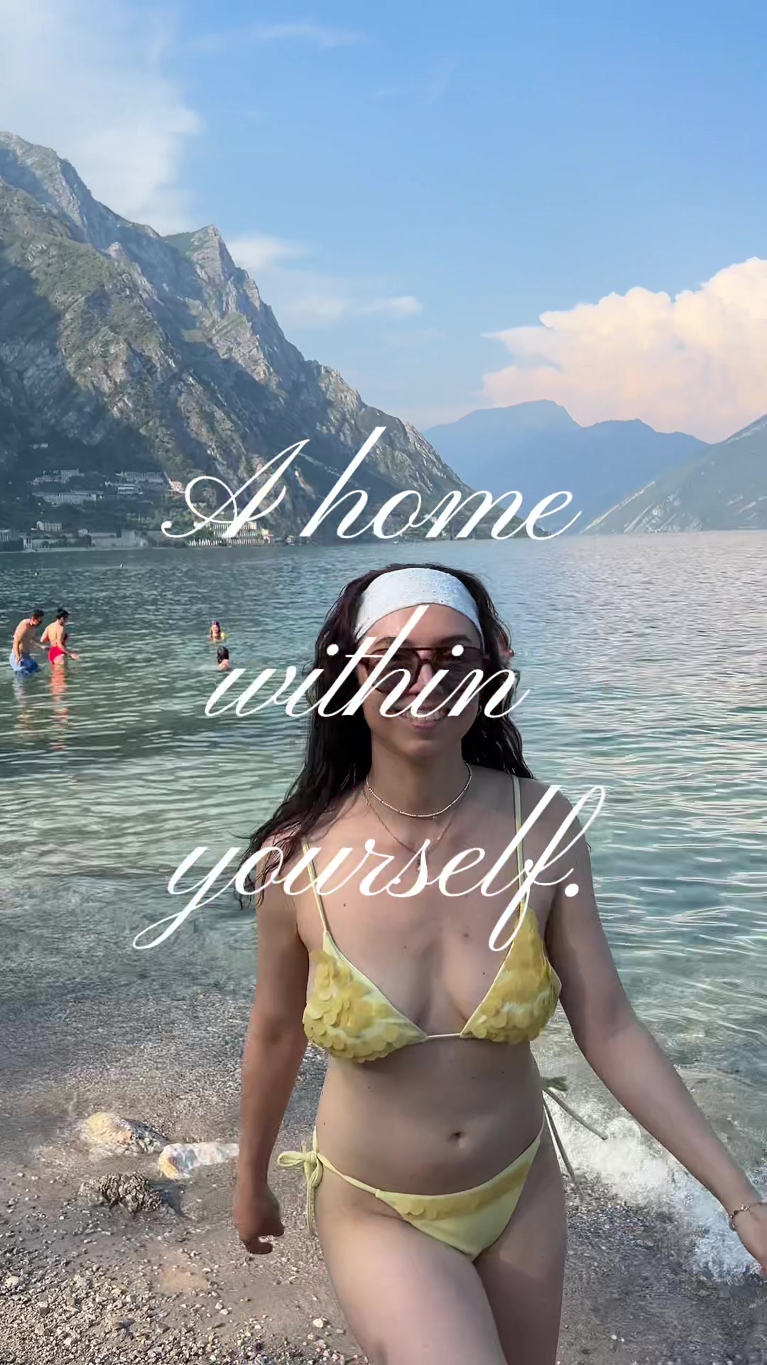 @anica | content creator 🦋