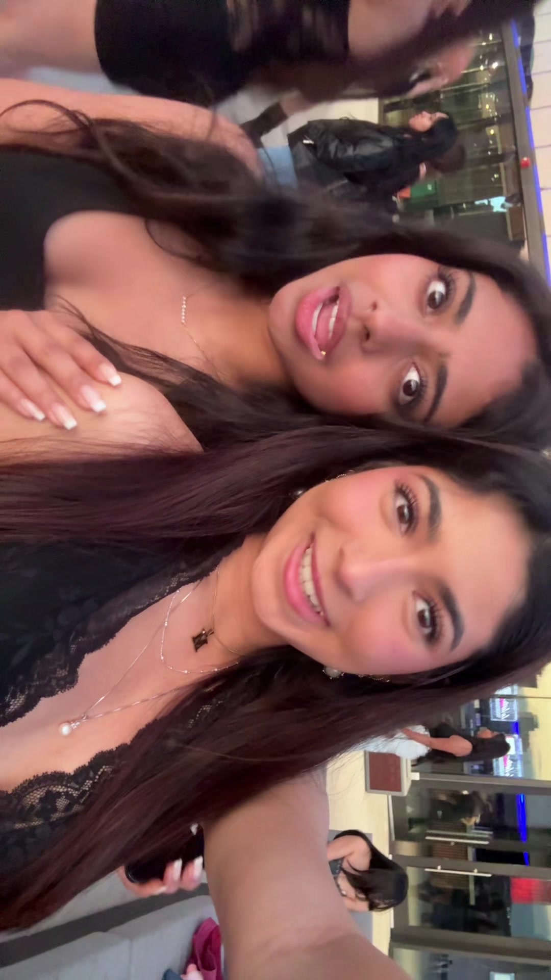 @malaika