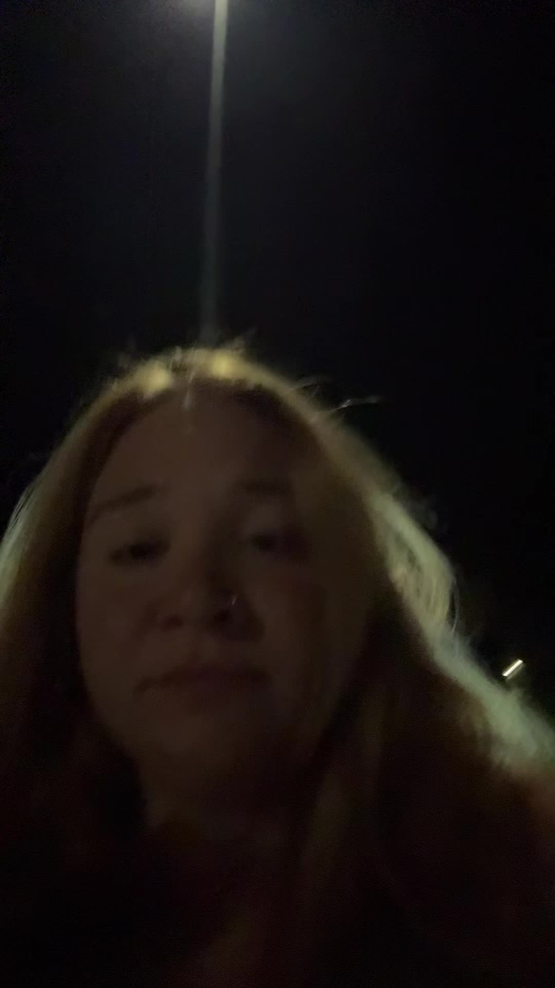 @Truckergirl_Nessi
