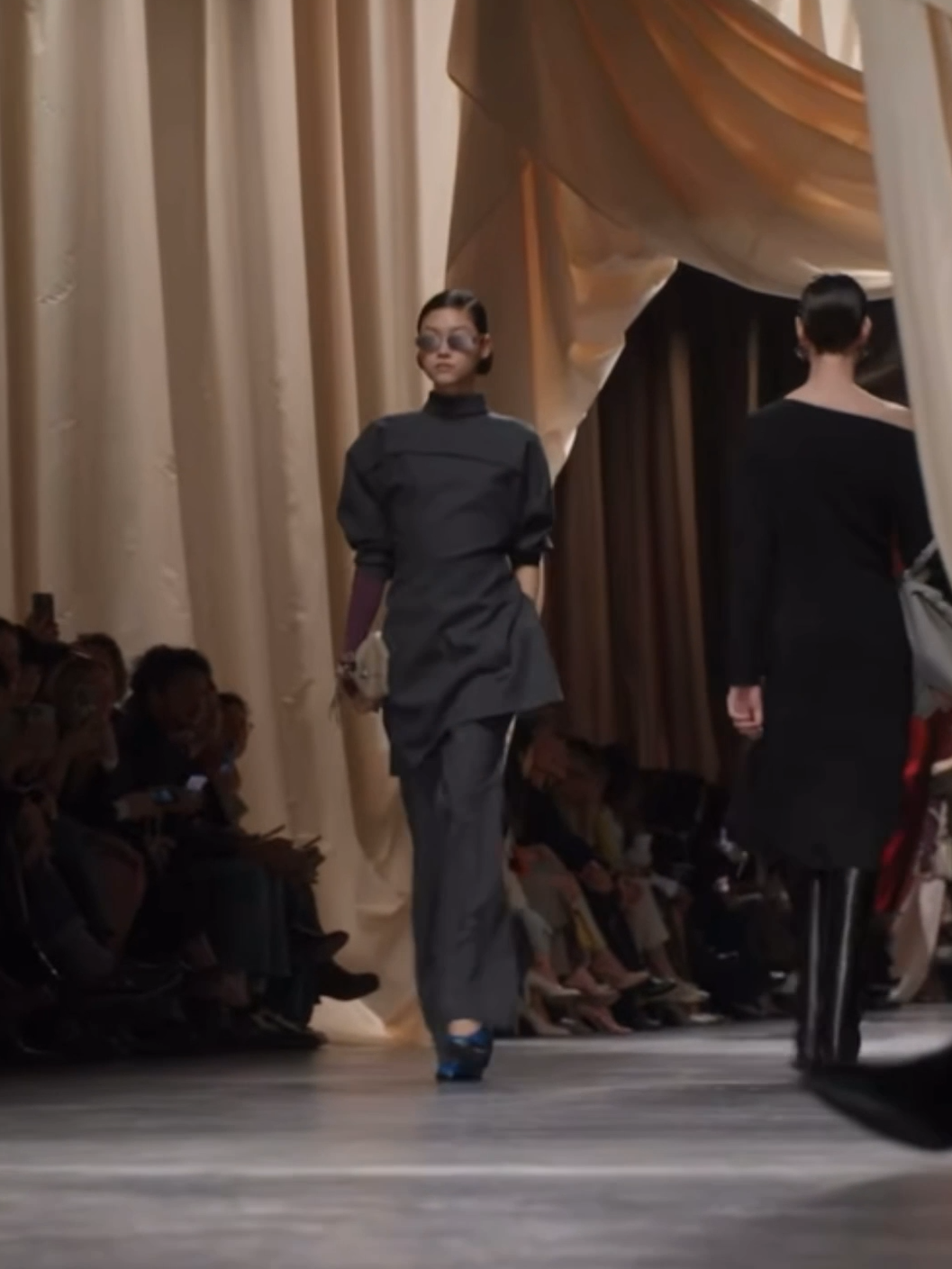@modelsrunway