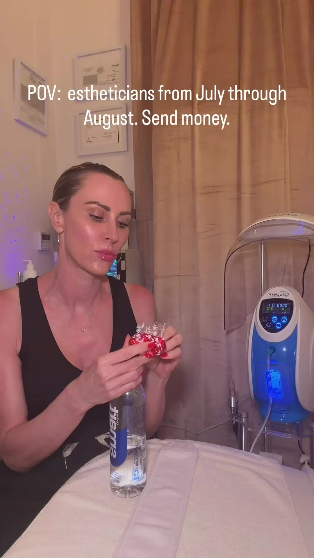 @nicolemichelle.skin