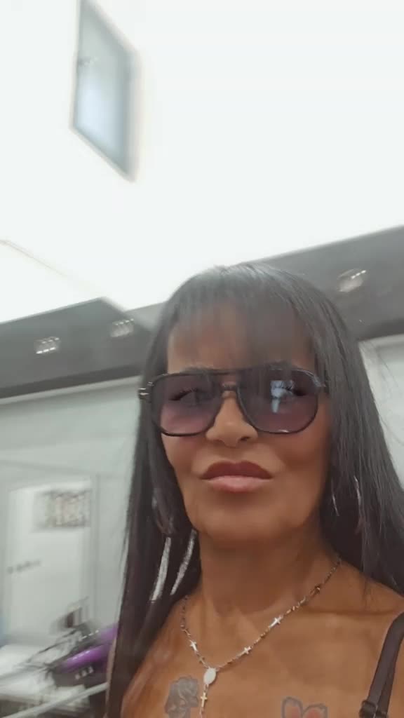 @Bellamora66