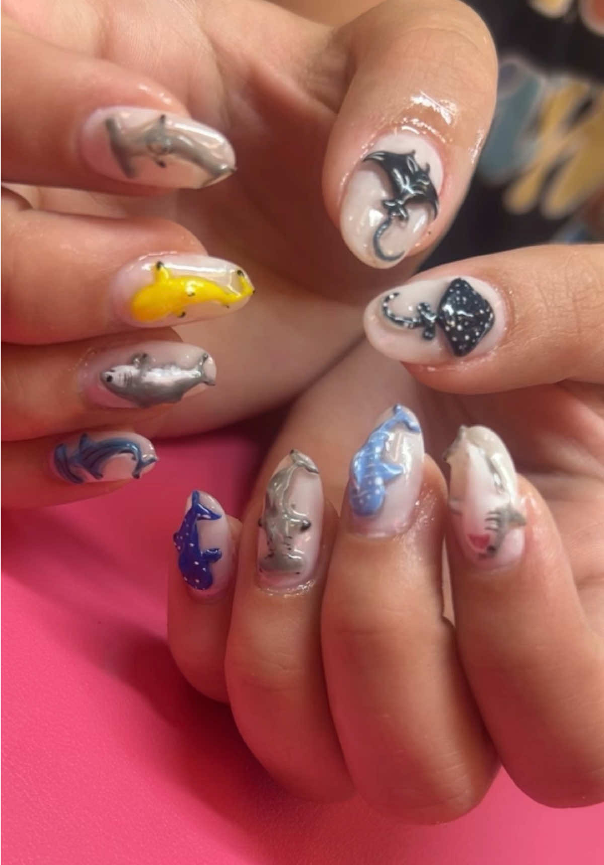 @PinkTigerNailsBeauty