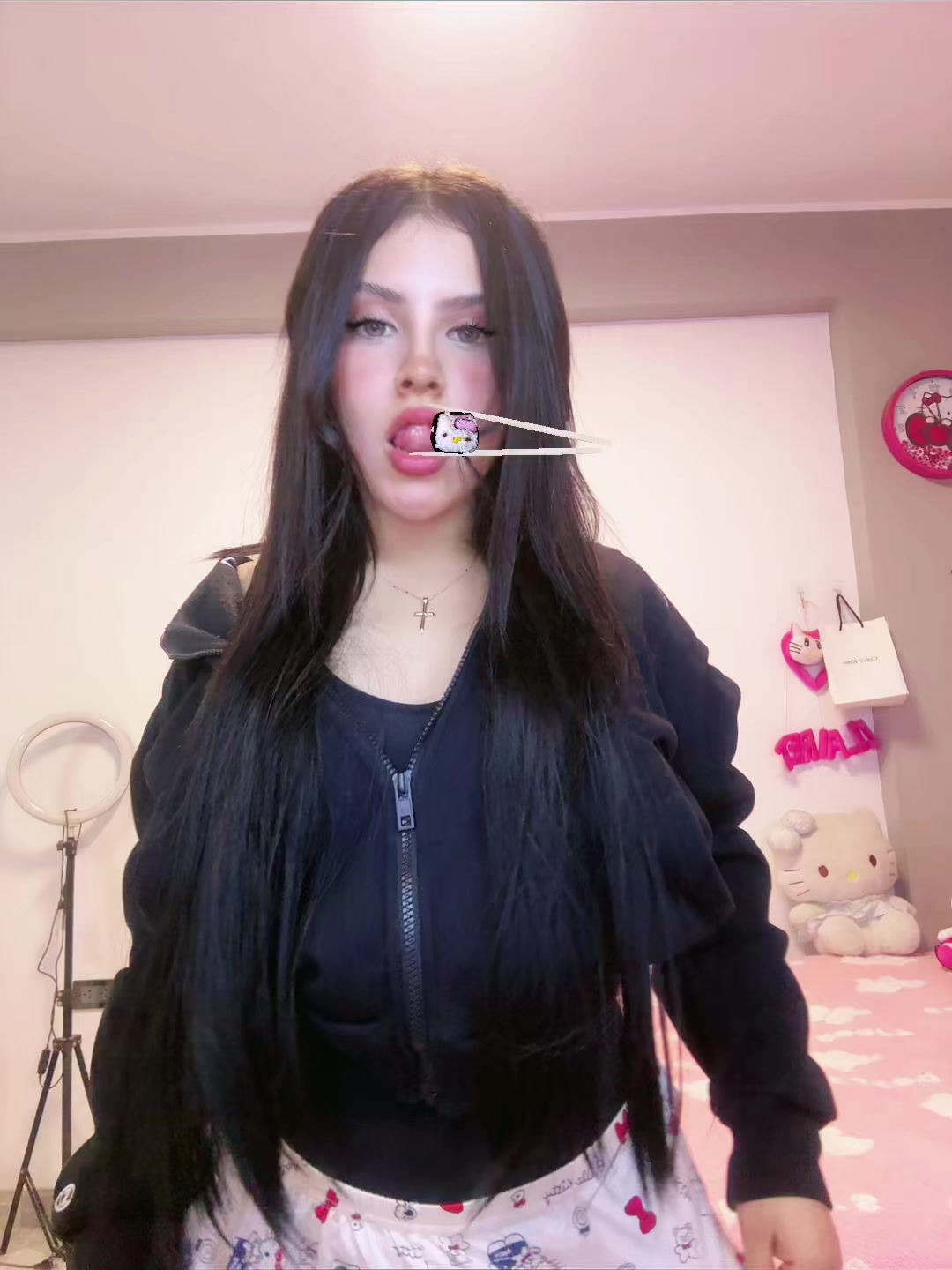 @Claii🧚🏻&zwj;♀️