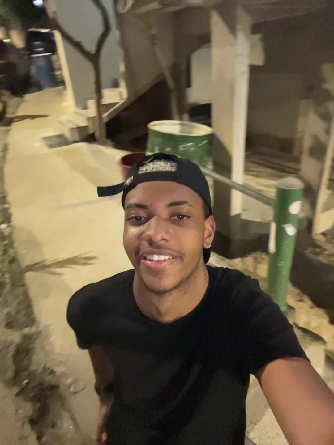 @labeelrj
