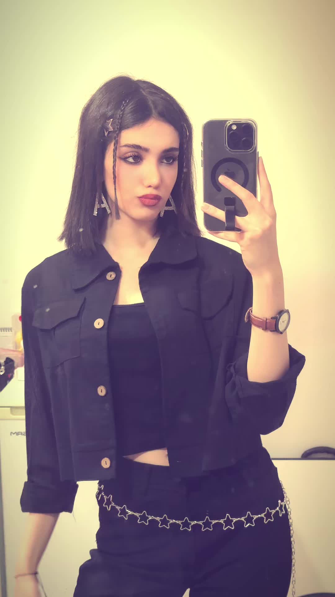 @anisa