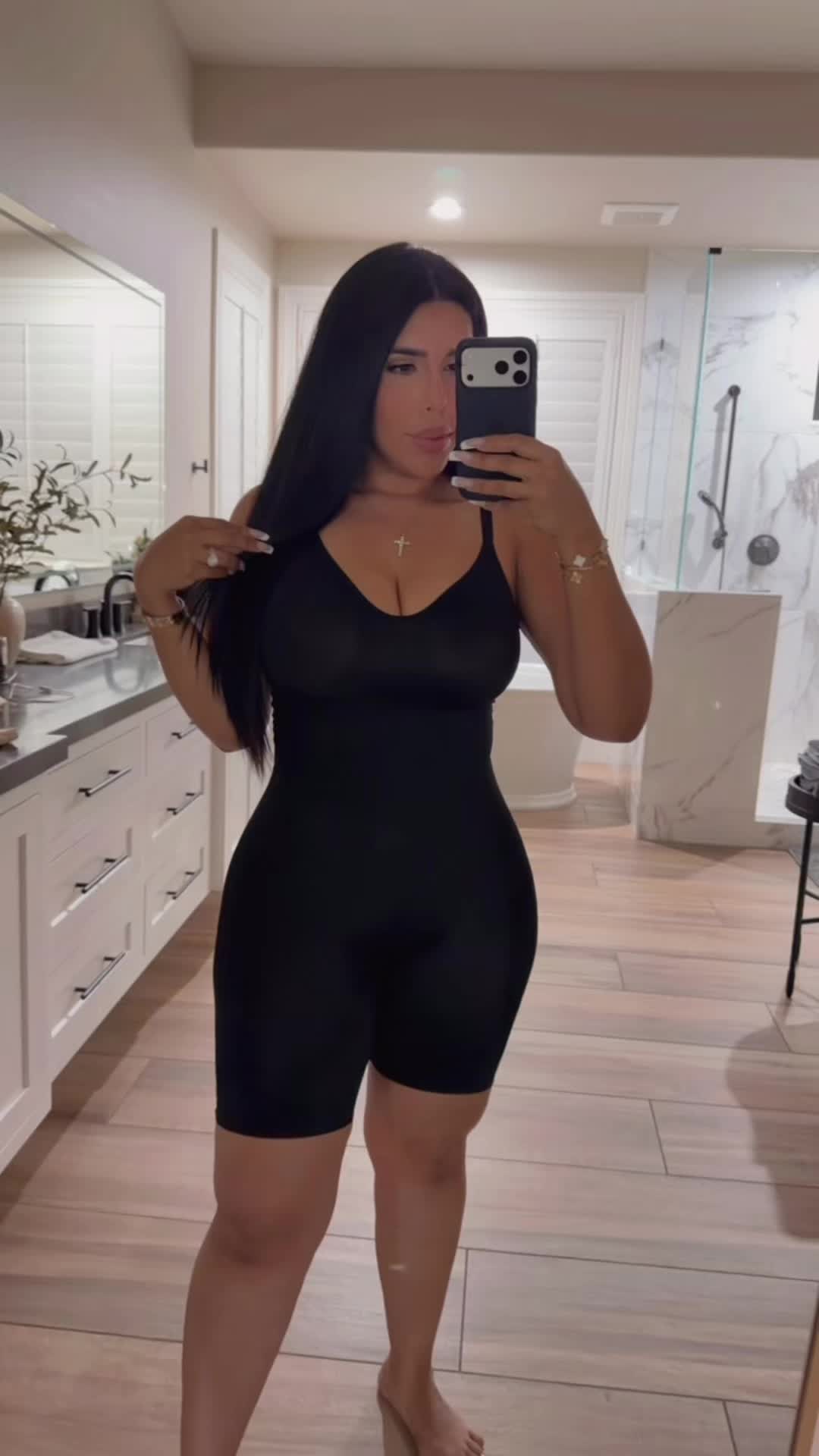 @Cali Curves Fajas