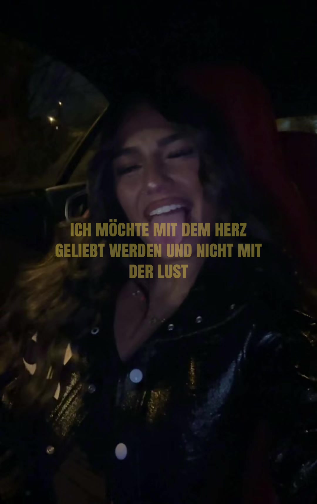 @🌩️