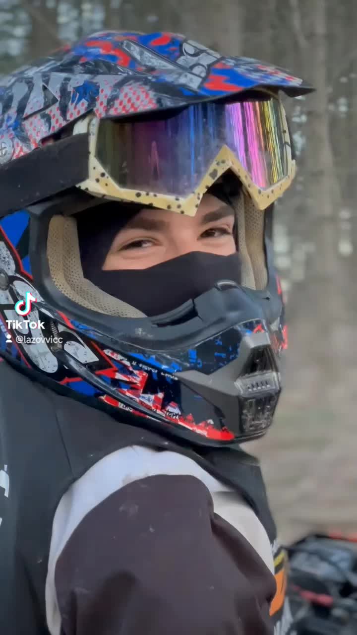 @⚜️