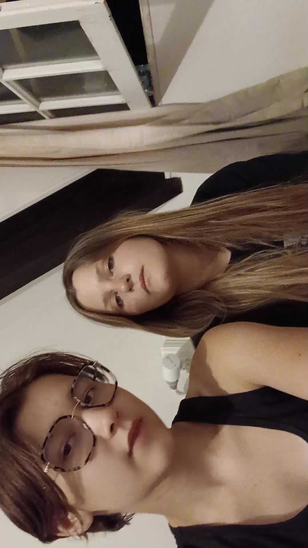 @l.nie