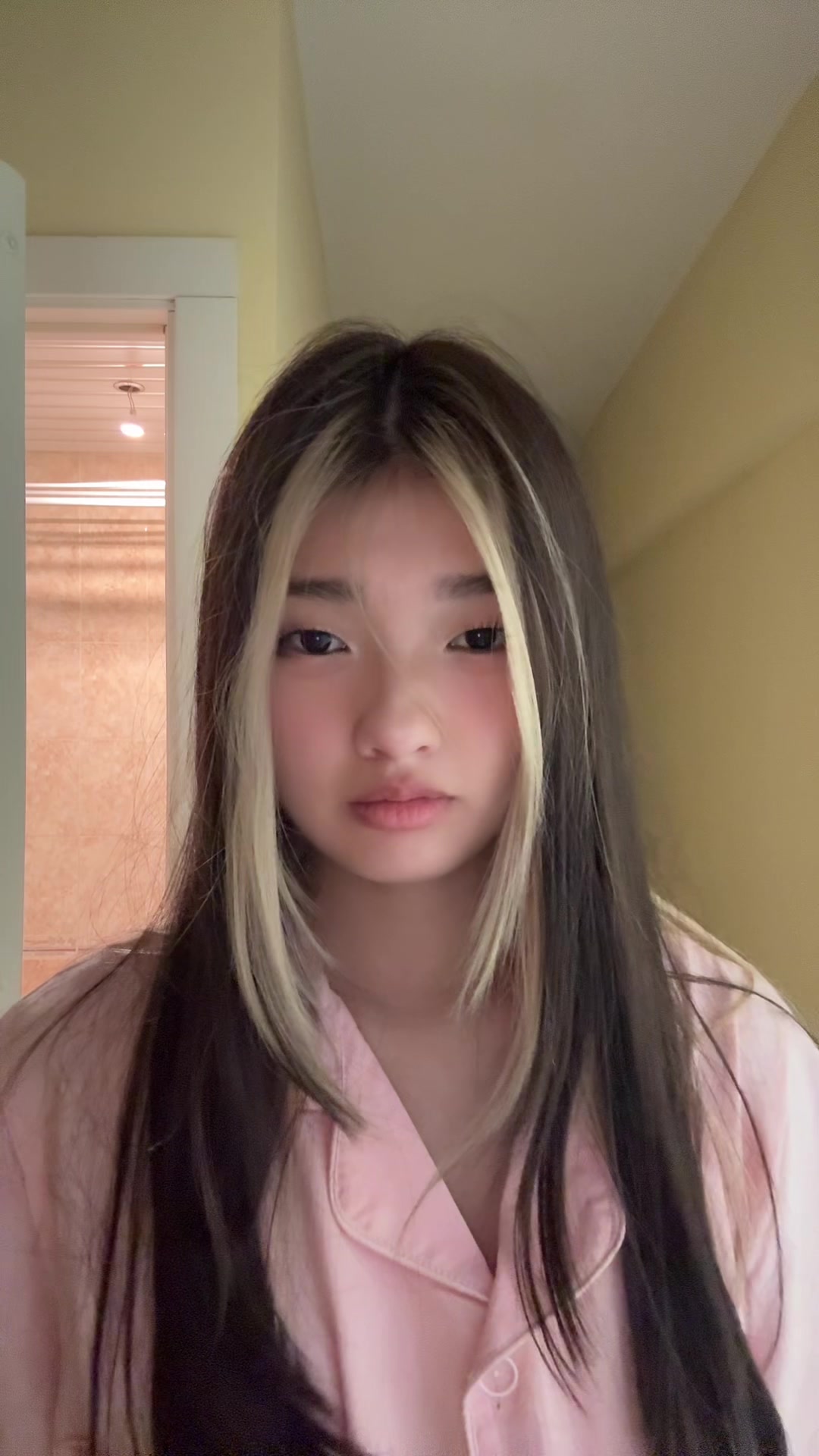 @Уря