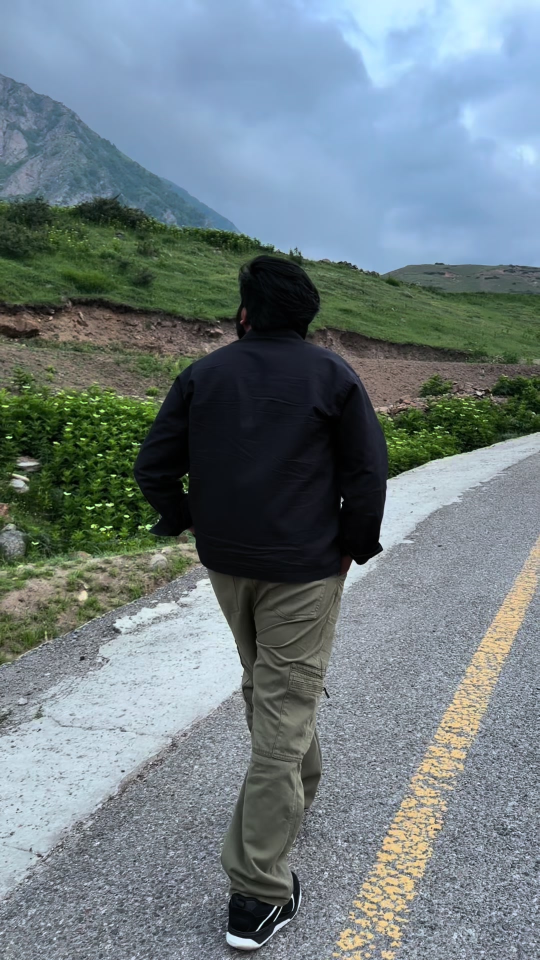 @FAIZU 🕊️ غفاری