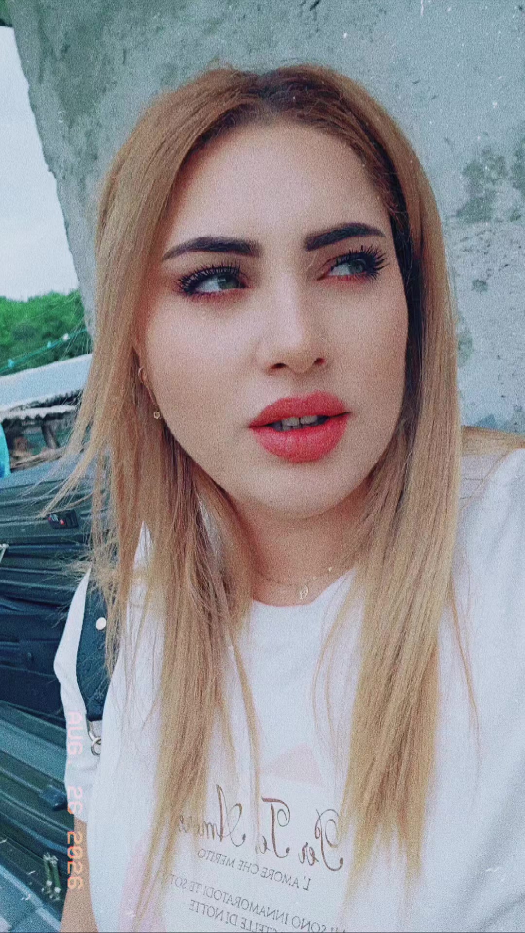 @Véro🐞🌹