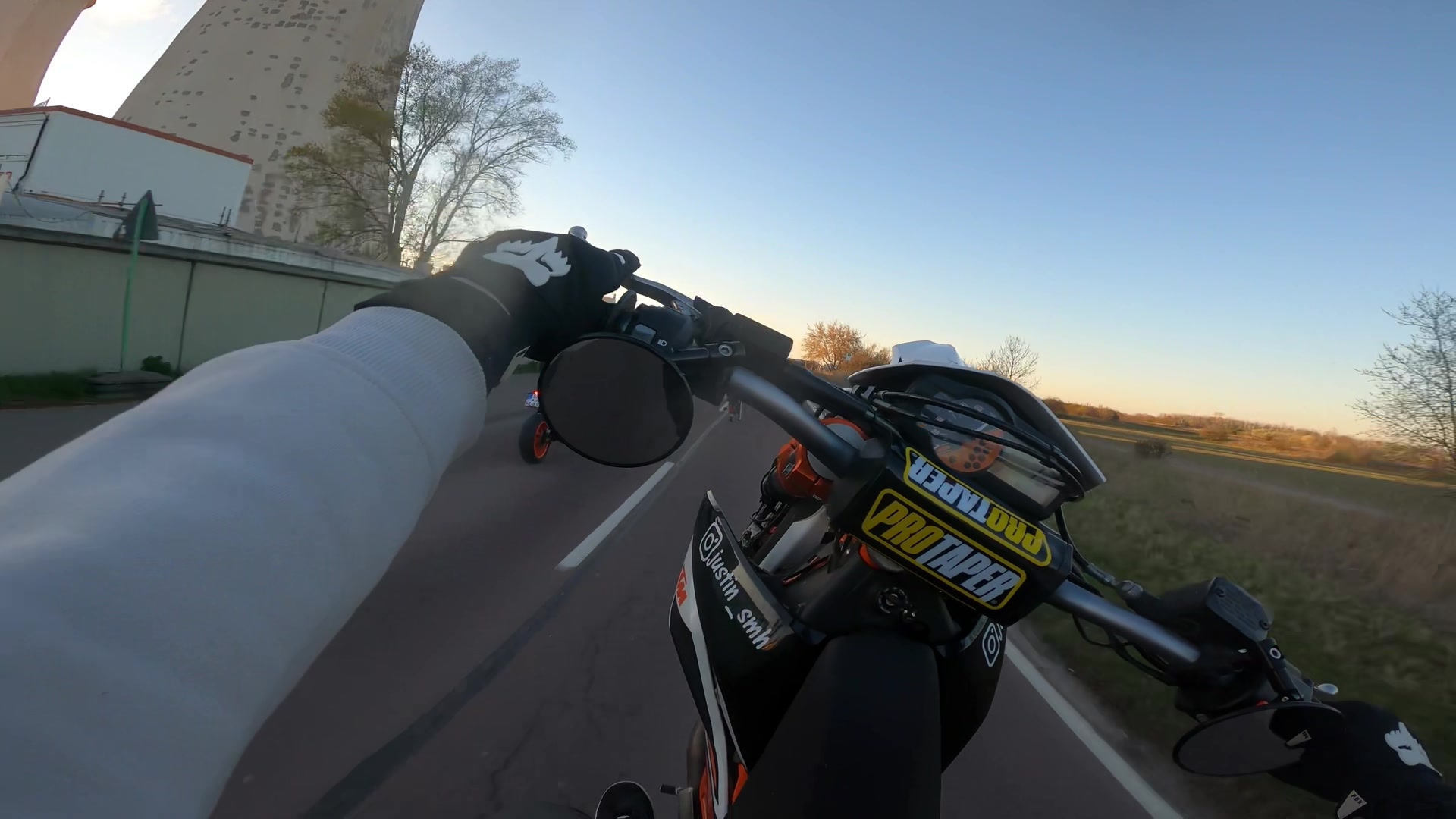 @JUSTIN 🇩🇪 | SUPERMOTO