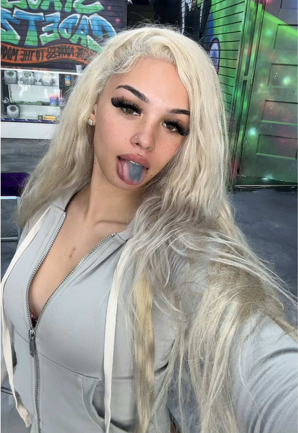 @w0xhdie