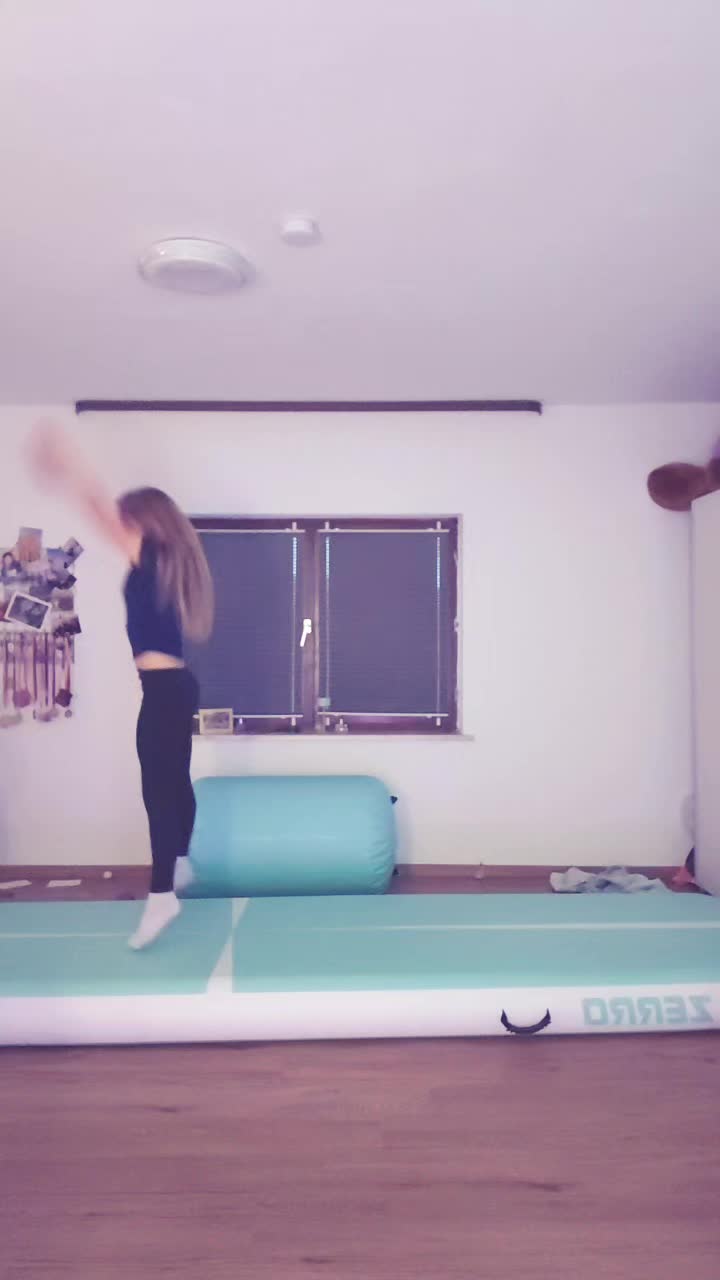 @zoeyzo