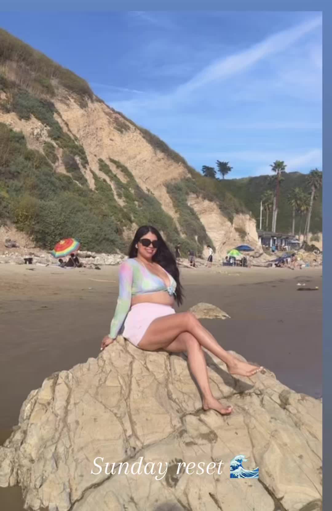 @Rebeccavivar