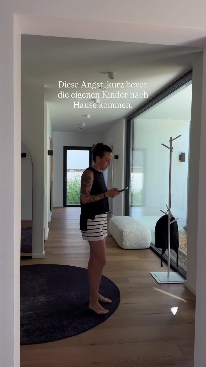 @annamaria.mueller
