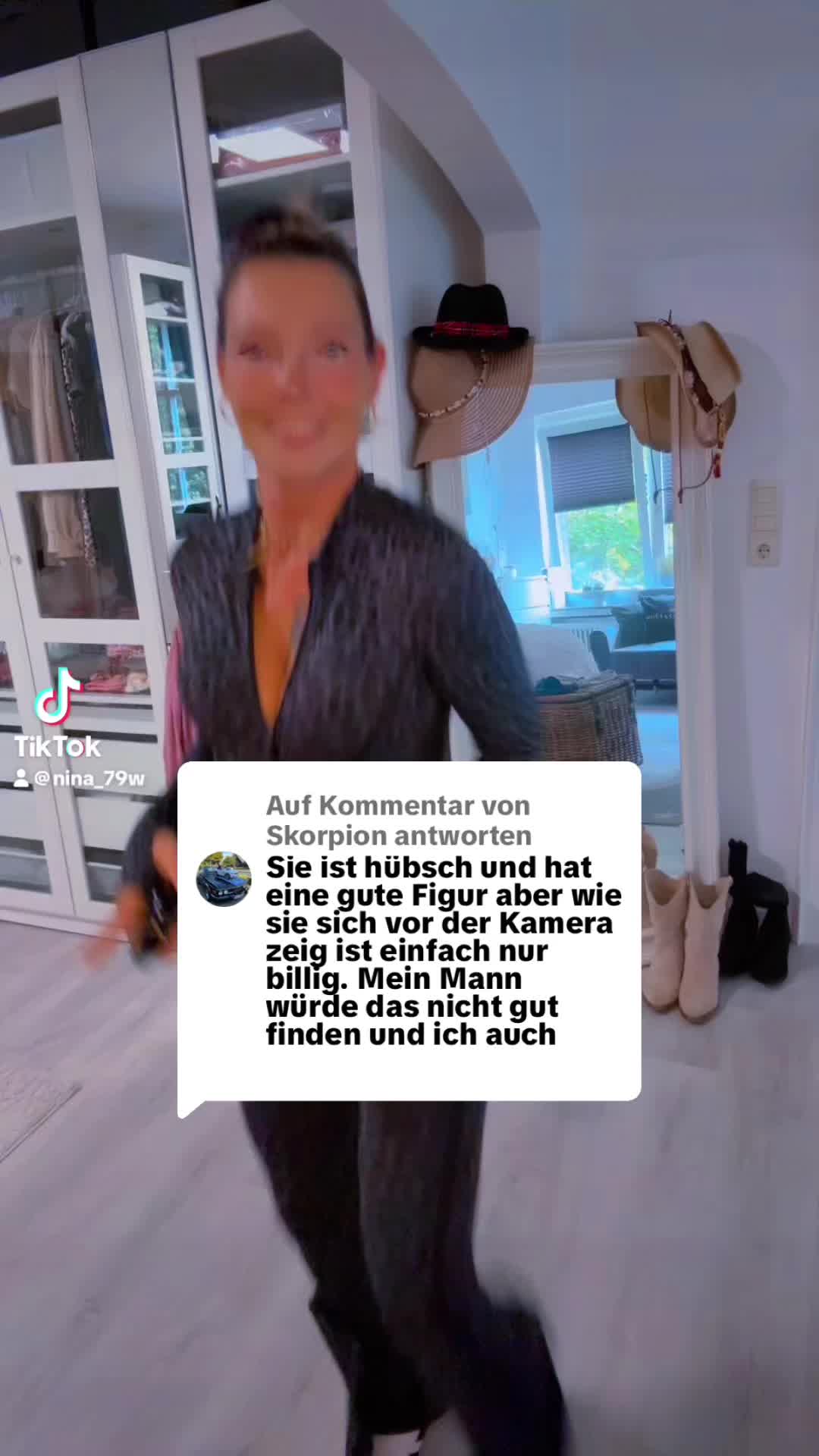 @🥂𝓘𝓽’𝓼 𝓶𝓮 𝓝𝓲𝓷𝓪🥂