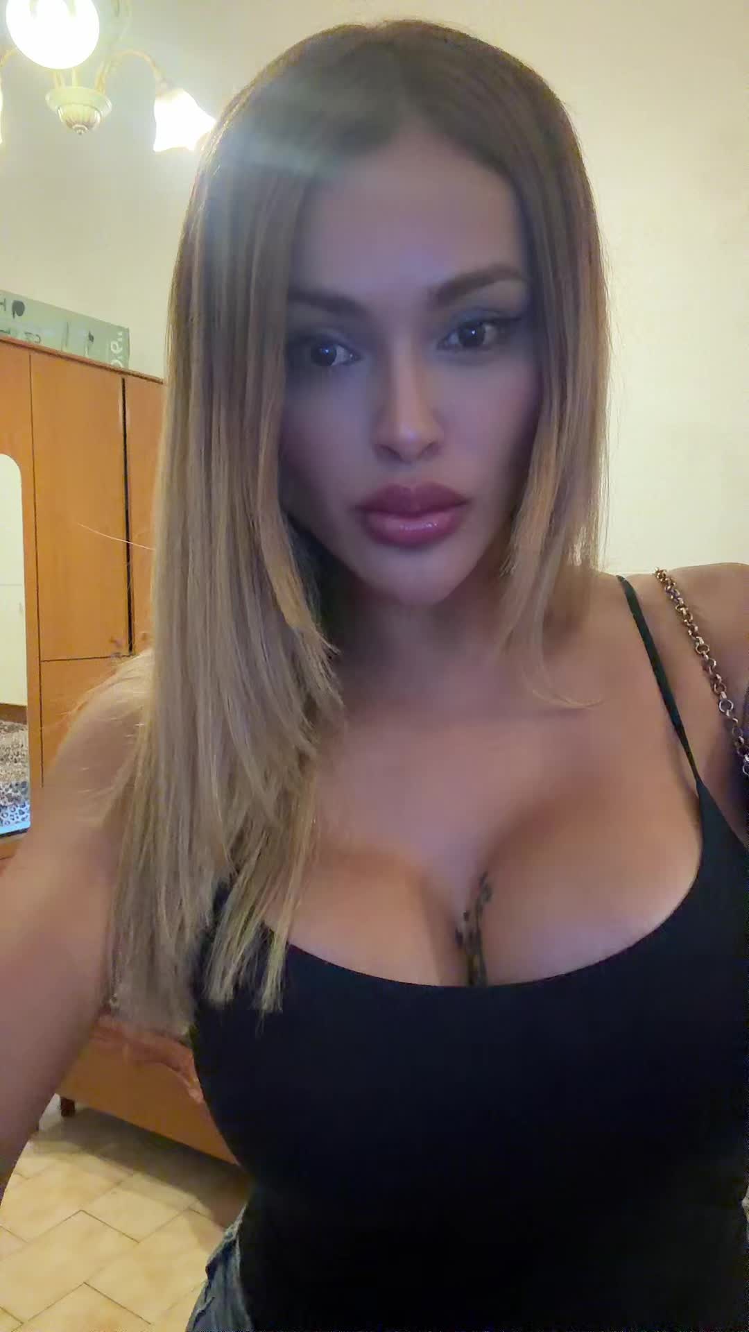 @dannielaherrera💋