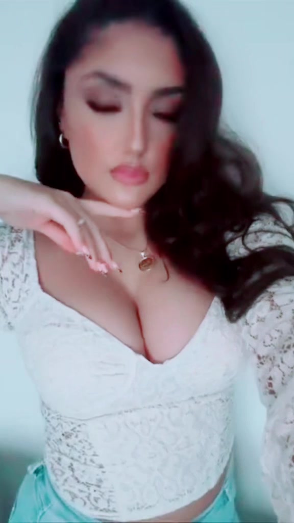 @madalina_aandrei0