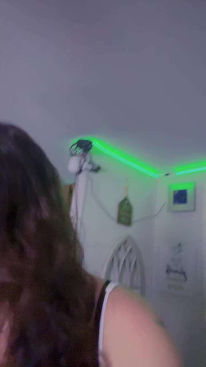 @MikeysWifey1219