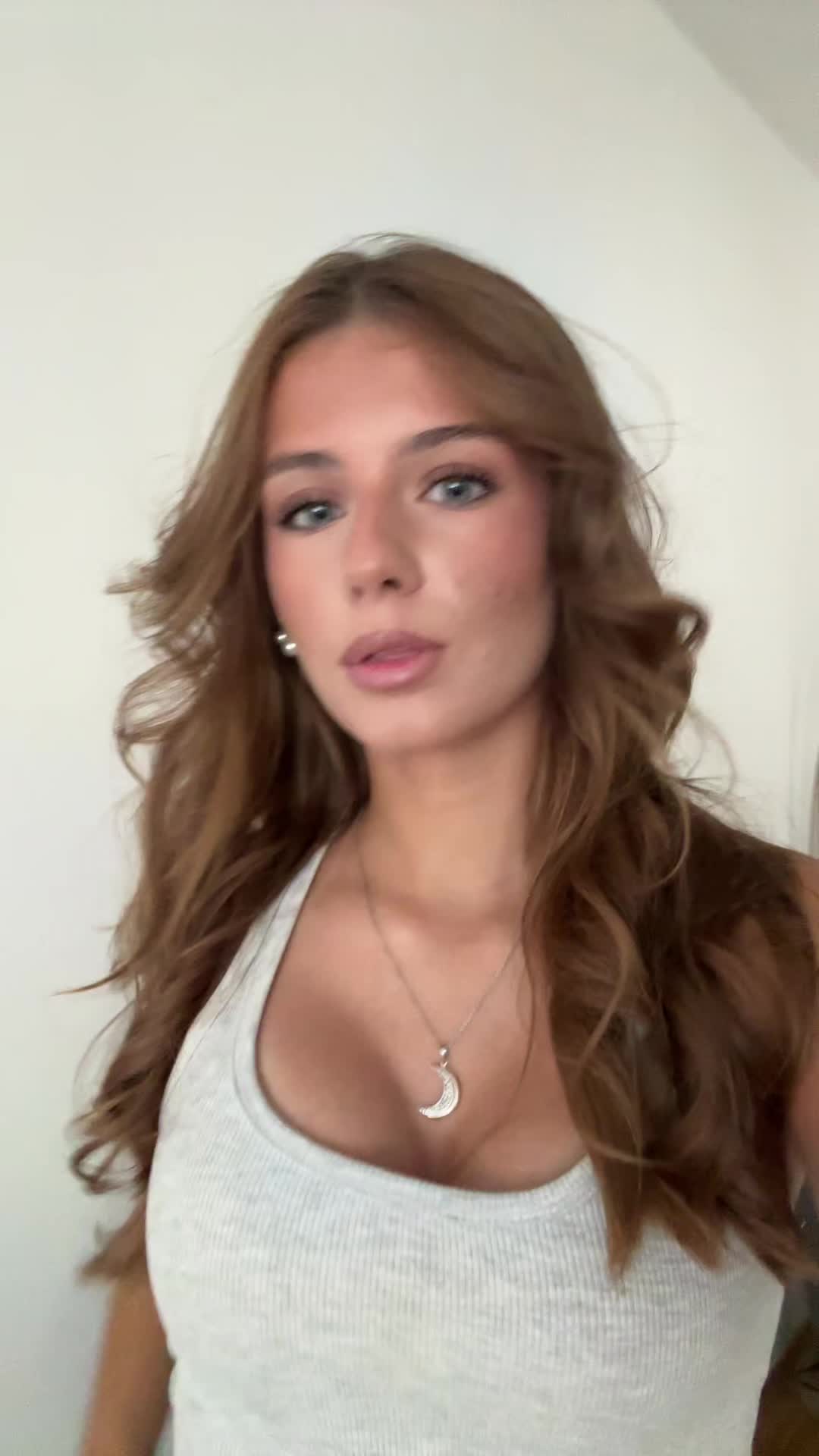 @𝑀𝑖𝑟𝑙𝑖𝑛𝑑𝑎