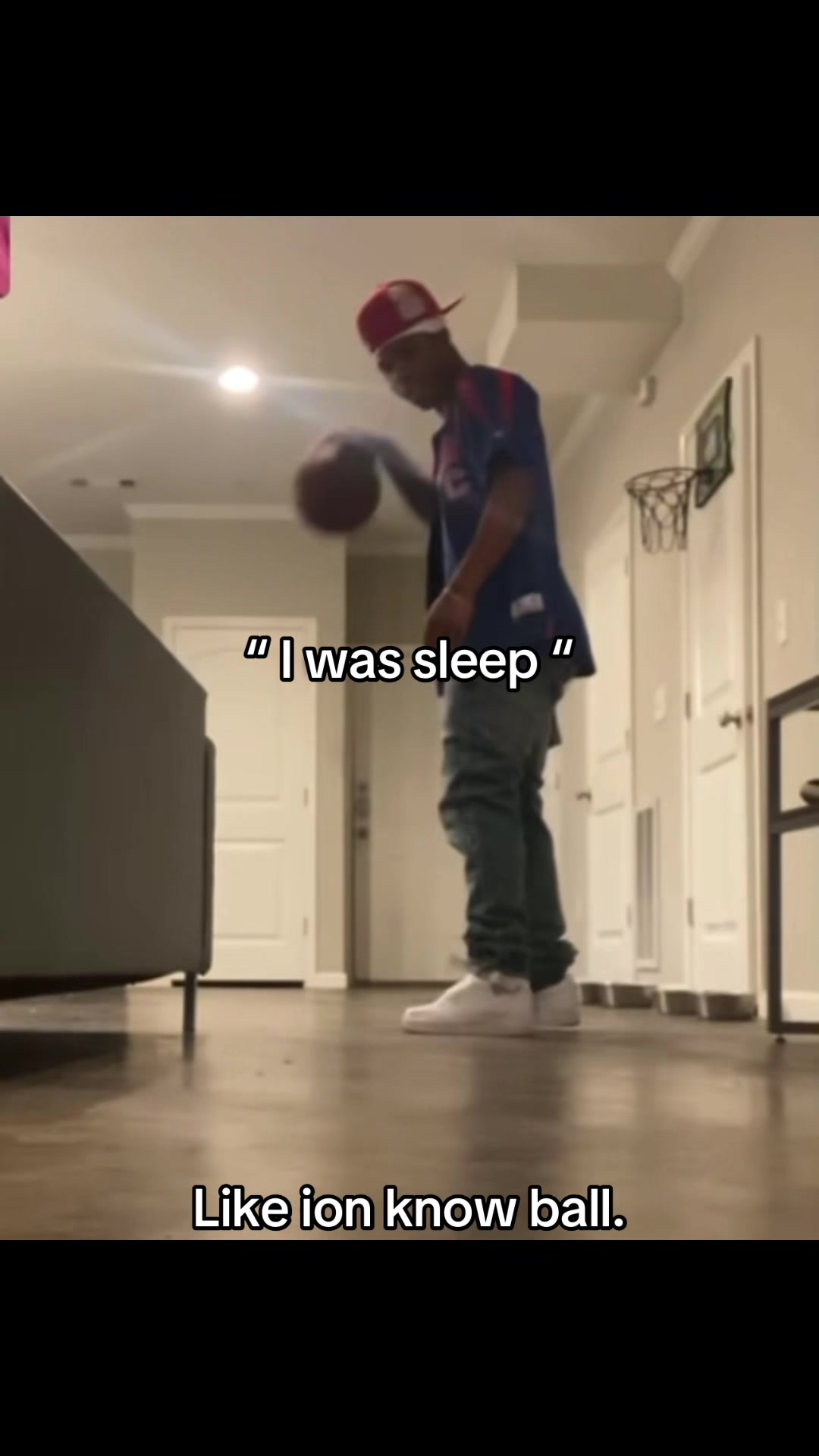 @_deewho