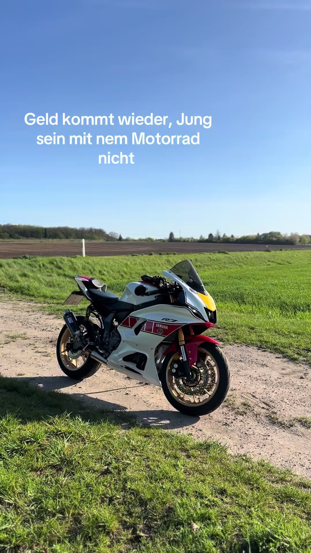 @R7Kevo