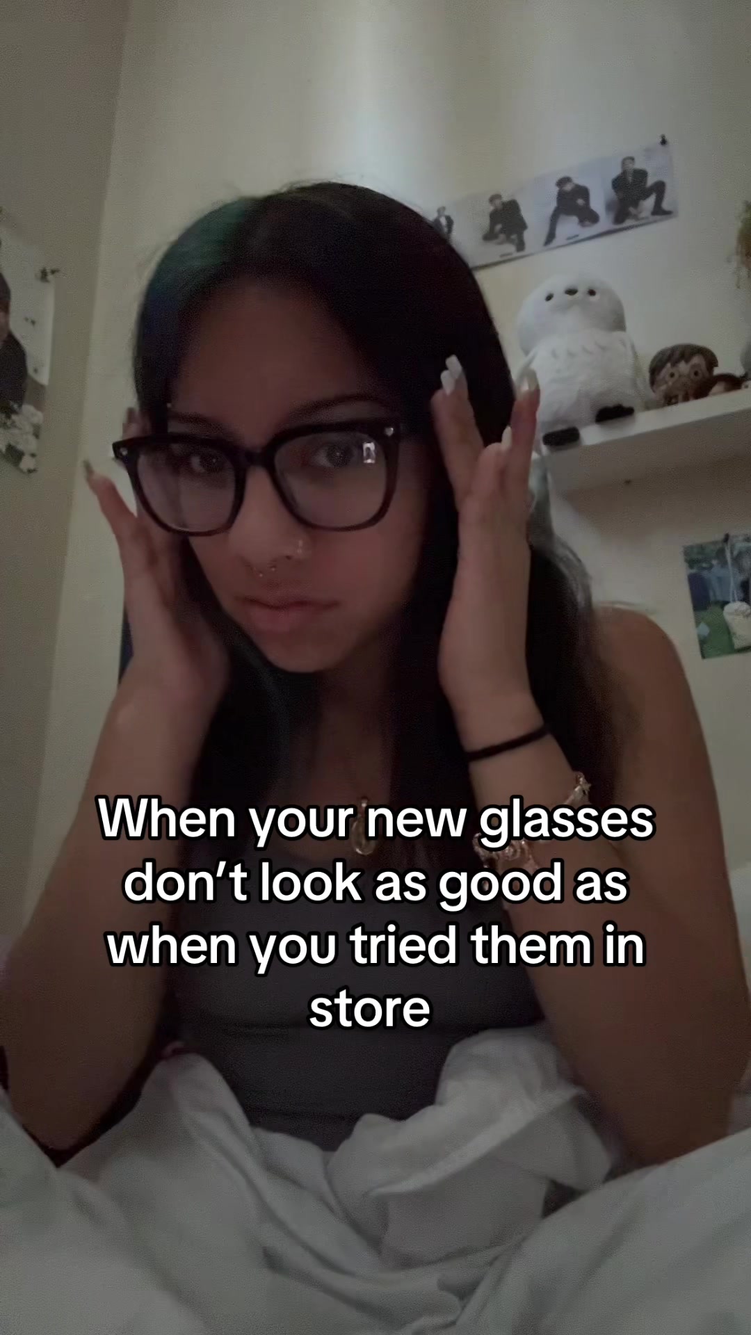 @Elly
