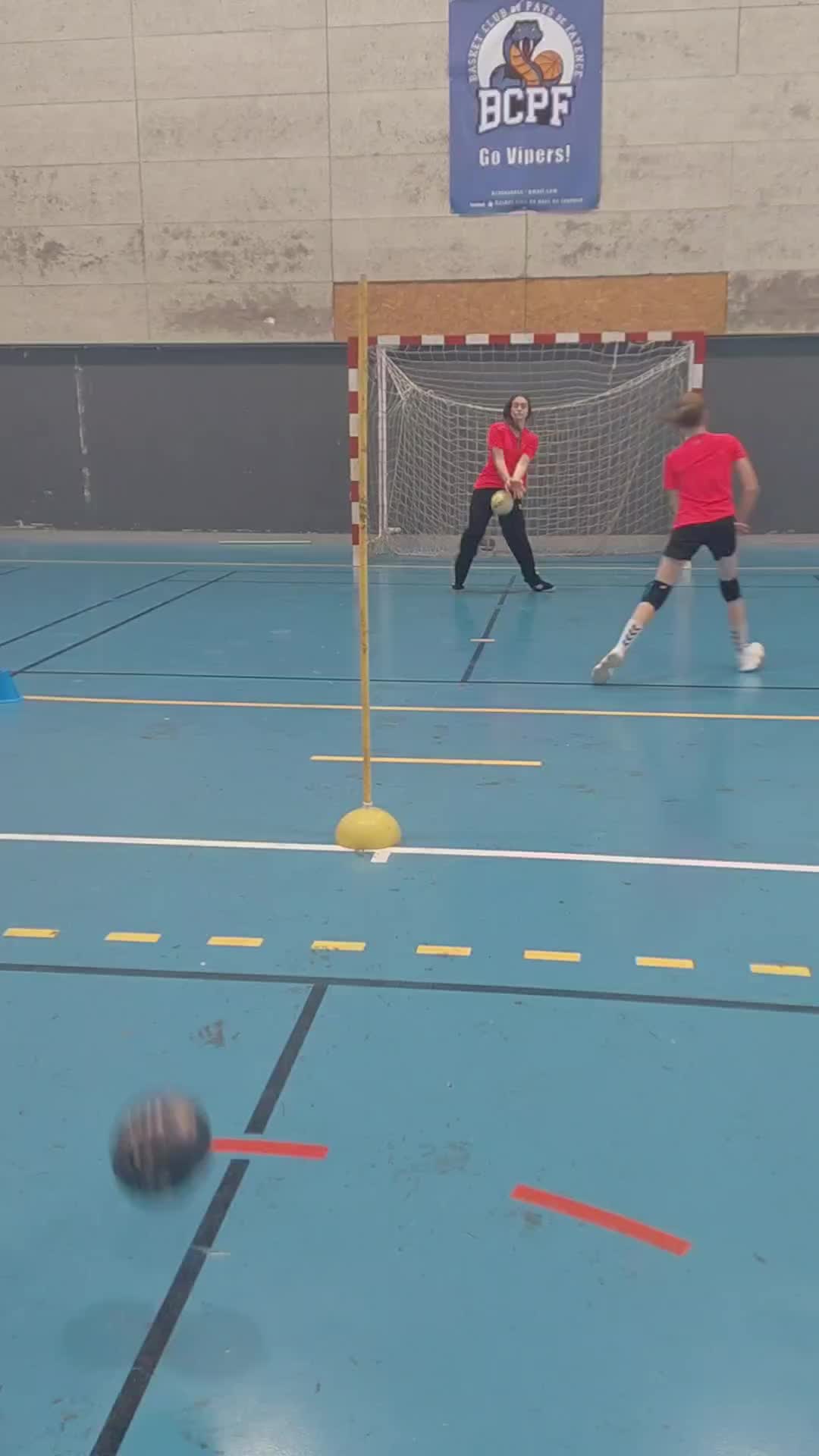 @Nico handball 🤾&zwj;♂️🤾&zwj;♂️🤾&zwj;♂️