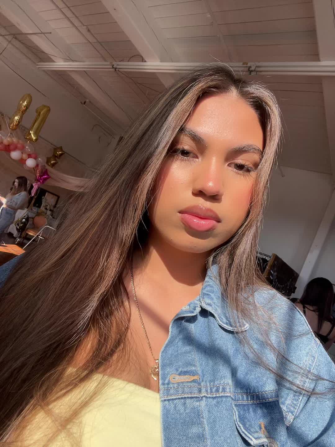 @️